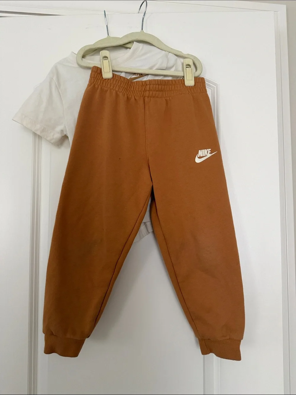 Nike | (6) White Tee and Brown Joggers Kids Set